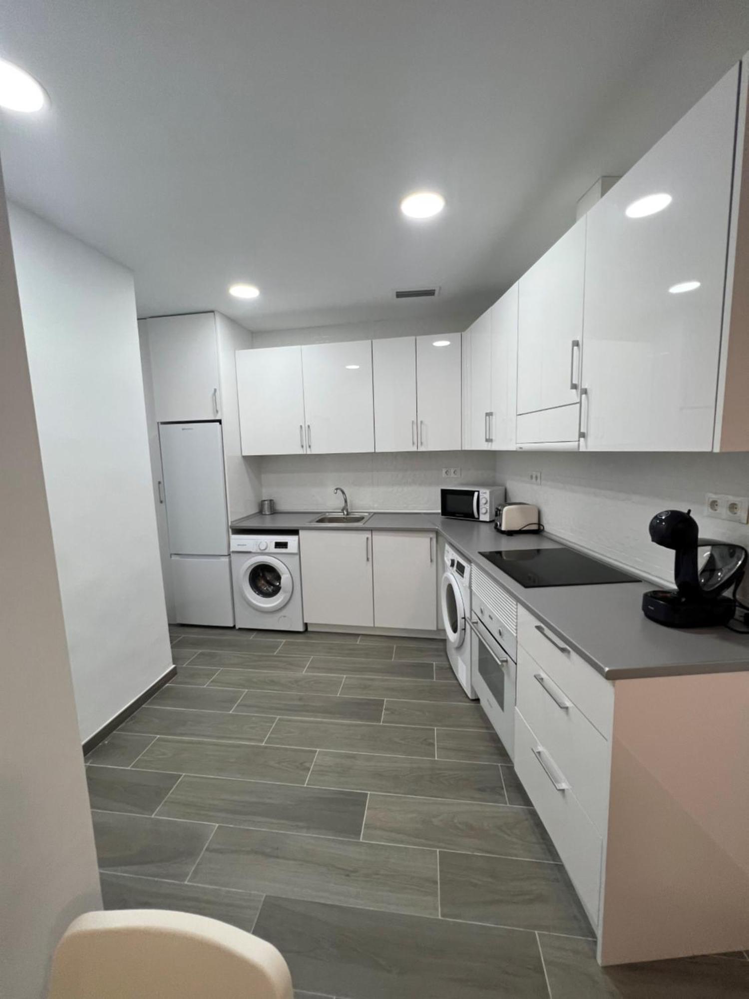 Apartamentos Montalvo Metropolis B Torremolinos Exteriör bild